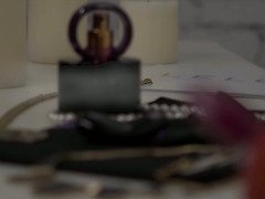 Insignia Alia by LELO - How To Video